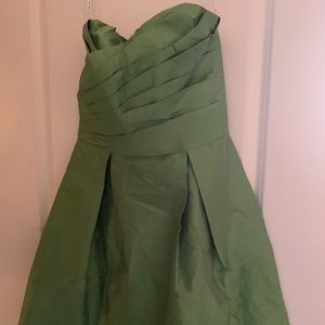 Apple green mini cocktail dress, strapless. Alfred Sung, size 10